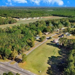 07-Country Squire Rd-7