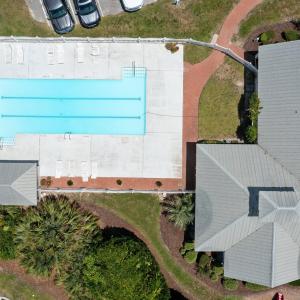 SR Community Pool Aerial 1