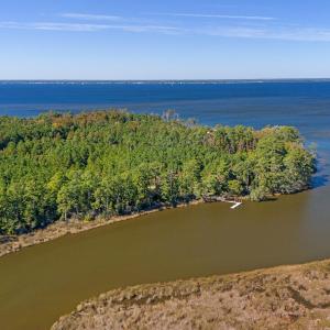 Dock and Boat Launch on Garbacon Creek