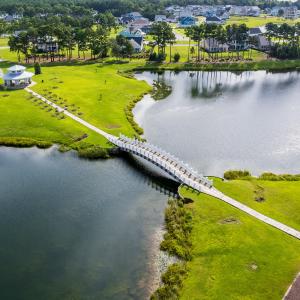 lake-bridge