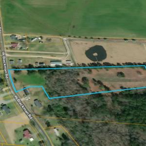 2_photo-1079-west-blackman-road