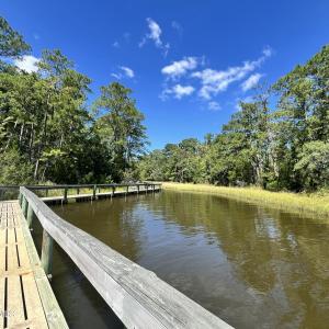 Shine Landing Amenities
