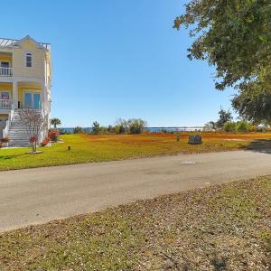 Vacant lot in Cannonsgate