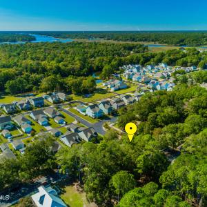 1950 DeVaun Park Blvd07