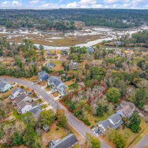 12_504 belhaven dr-00012