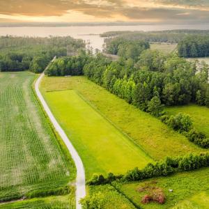 300 Cabin Creek Lane, Merritt, NC 28556