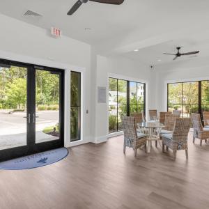 1543 riverview 00024