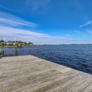 823 Chadwick Shores Dr Sneads-large-055-