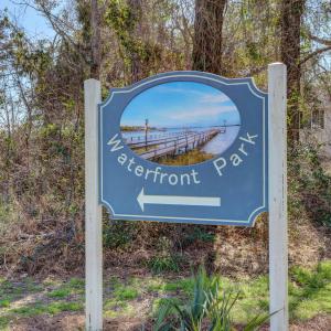 823 Chadwick Shores Dr Sneads-large-057-