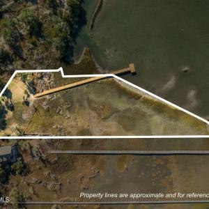 16-web-or-mls-Property Lines_1