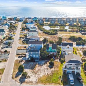 009_2103_shoreline_dr_final-10_950