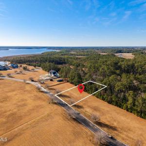 17-web-or-mls-chadwick-visuals-107-bare-