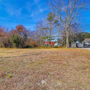 Spacious Beaufort Lot