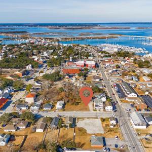 Spacious Beaufort Lot