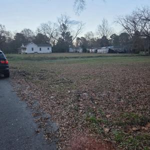 Photo #4 of 404 Railroad, Elm City, NC 0.4 acres