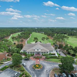 Members Club (11)