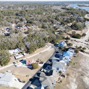 1930 Stone Ballast Way OIB