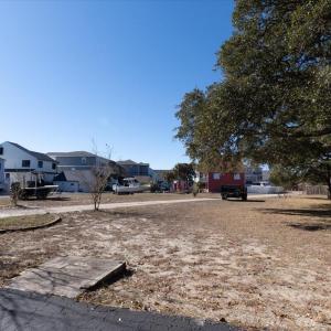 Lot 5 Stone Ballast Way