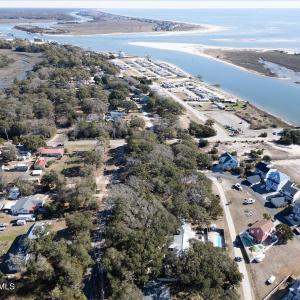 Lot 5 Stone Ballast Way