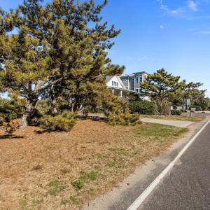 218 Caswell Rd