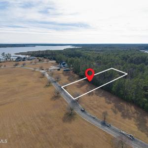 12-web-or-mls-chadwick-visuals-109-bare-