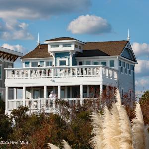 3 Private Oceanfront Beach Club