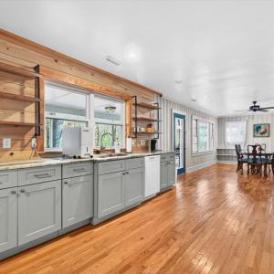 beautiful galley kitchen