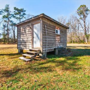 shed