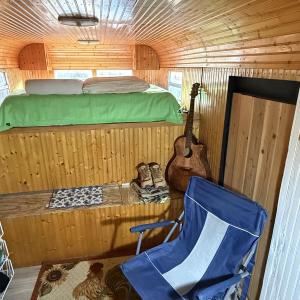 INSIDE TRAILER BED PHOTO