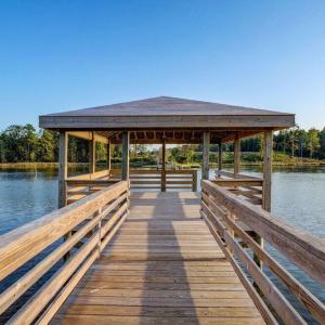 068_p4144944_45_46_47_48_49_50_105