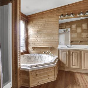 Owner Bath