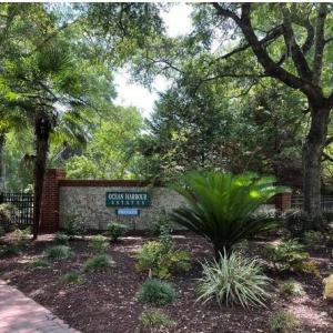 1254 Harbour Gate South SW