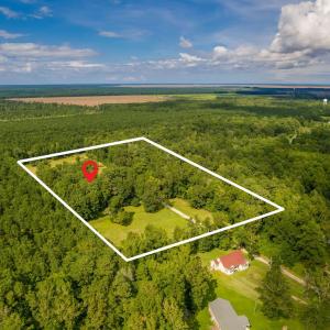 820 Laurel Road, Beaufort