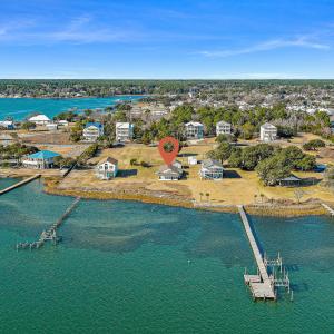 Waterfront Home in Newport