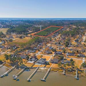 Large Morehead City Lot
