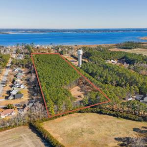 Large Morehead City Lot