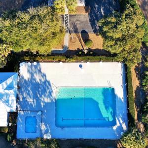 private pool
