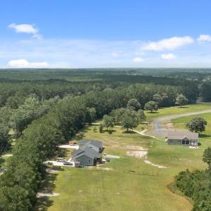 aerial pic right side