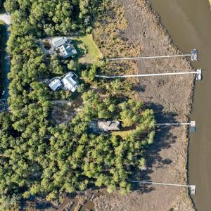 106 Neusiok Drive