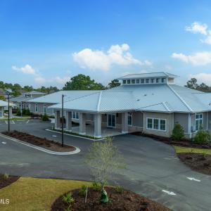 The Bluffs Clubhouse LowRes-1