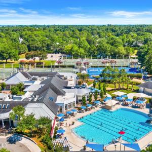 051_landfall_amenities_summer-15_745