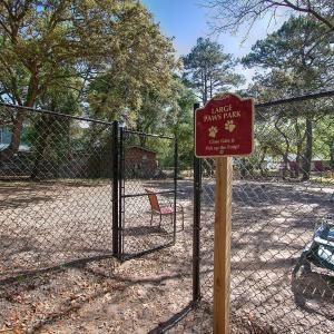 dog park on 42nd - 2