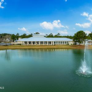 The Bluffs Clubhouse LowRes-8