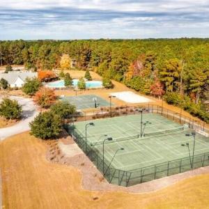 08 Sports Courts