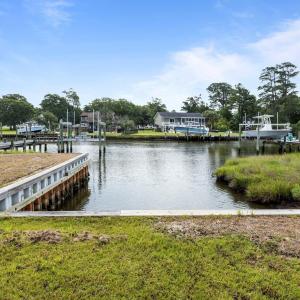 Deepwater Boat Basin