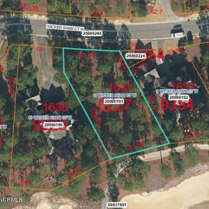 11 Wickersham Ct W