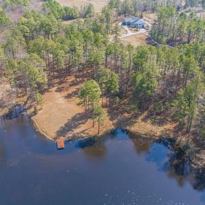 305 Lakewood Drive