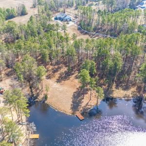 305 Lakewood Drive
