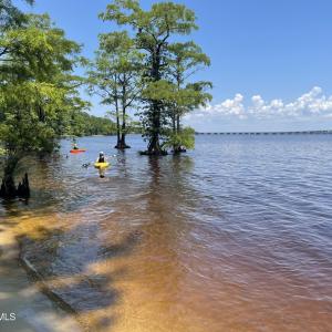 Bertie Beach kayaking