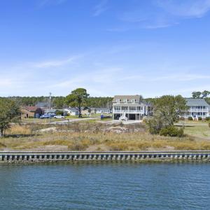 13-web-or-mls-608BronnaSt-3-9-26-014